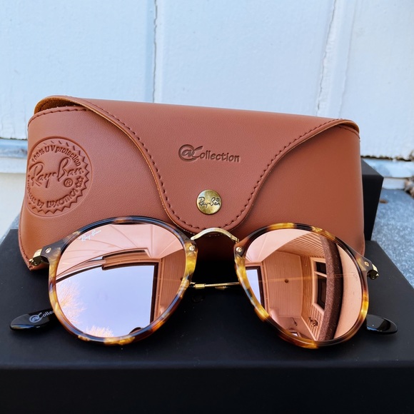 ROUND FLECK @ COLLECTION RAY BANS